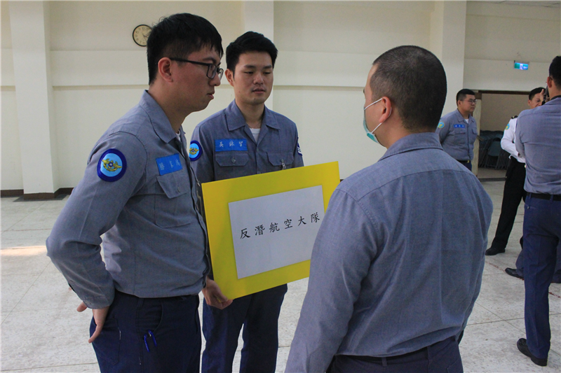 招各單位招募人員解說單位特性,使受訓新兵更加了解軍中生活。