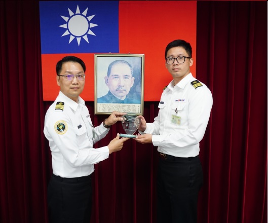 指揮官陳上校主持115年第一季部務會報暨績優單位頒獎典禮。