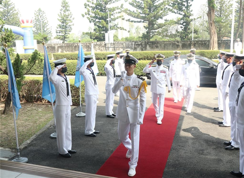 圖1:海軍司令劉上將至大氣海洋局主持100周年局慶。