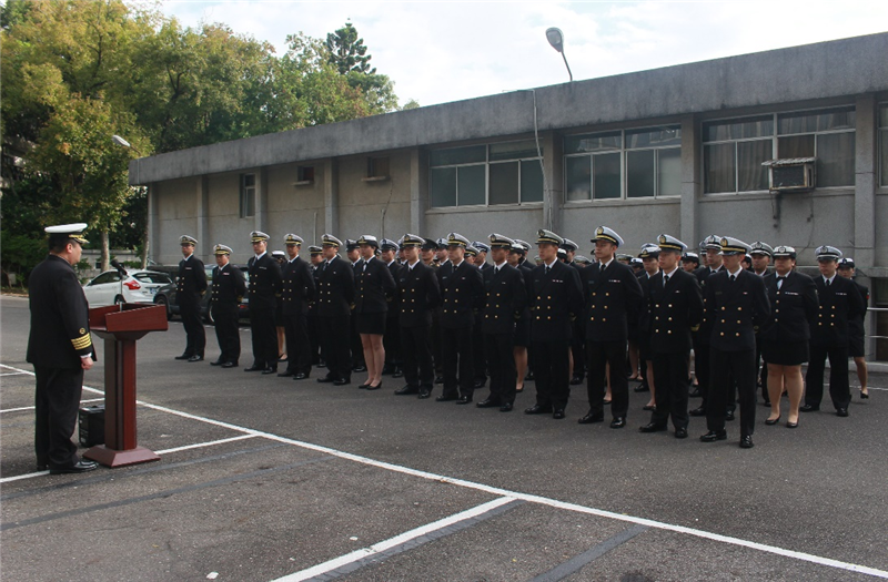 The commanding officer of Naval Communication System Command, CPT. Liao, presided     over the grand personnel’s uniform inspection.