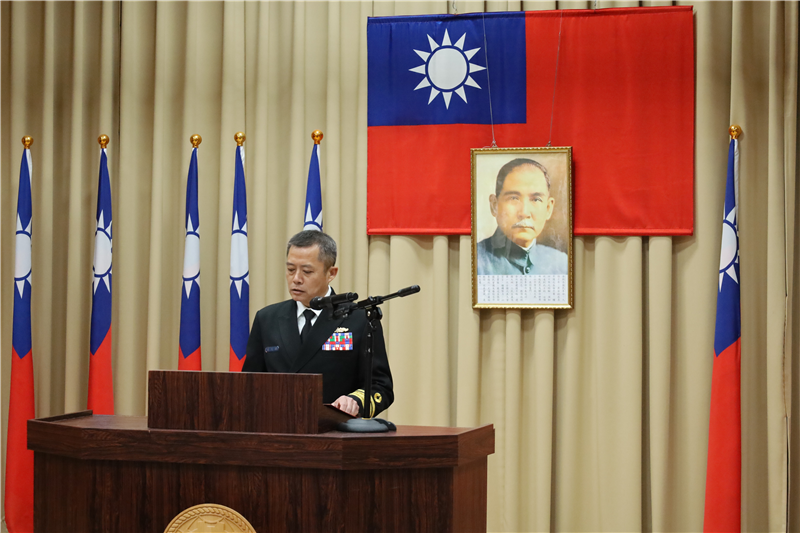 海軍保修指揮部辦理114年3月份月會暨晉任授階典禮，勉保持熱忱