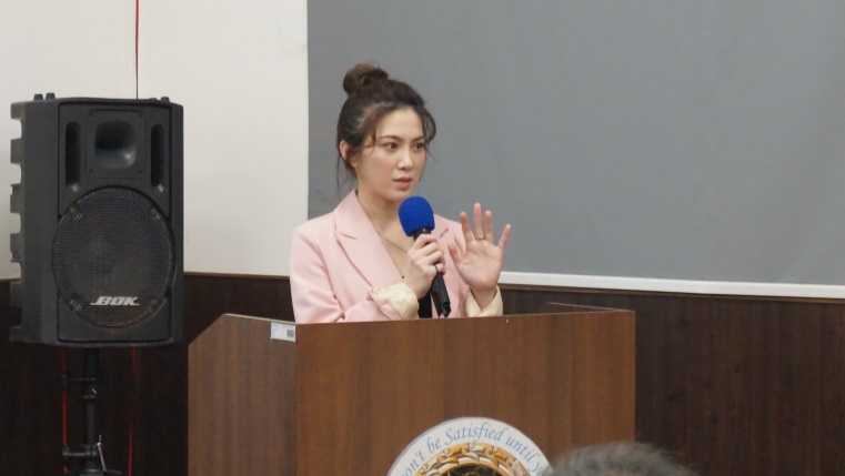 指揮官陳上2校主3持第三季性別主流化講習。