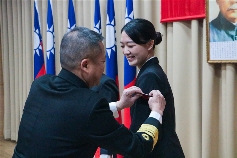 海軍保指部舉辦4月份晉任暨頒獎典禮