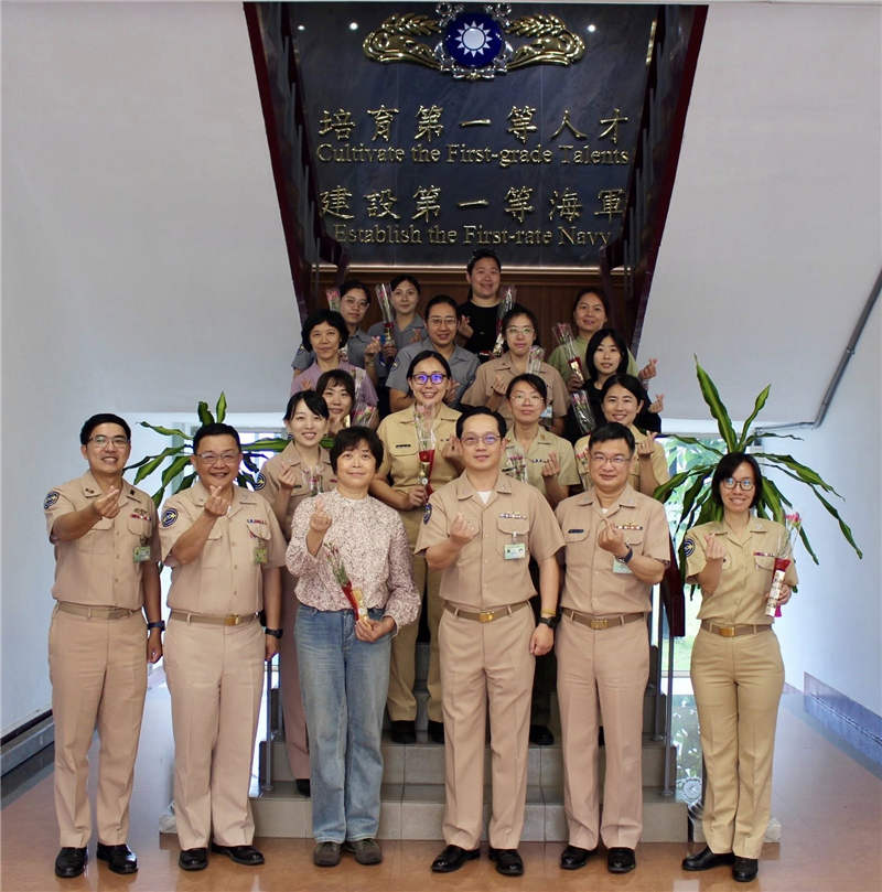 海軍軍官學校舉辦母親節慶祝活動