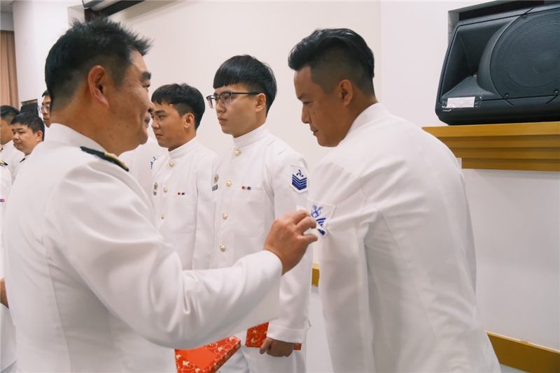 海軍左營後勤支援指揮部5月份晉任授階典禮