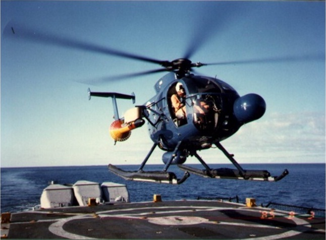 500MD反潛直升機飛行