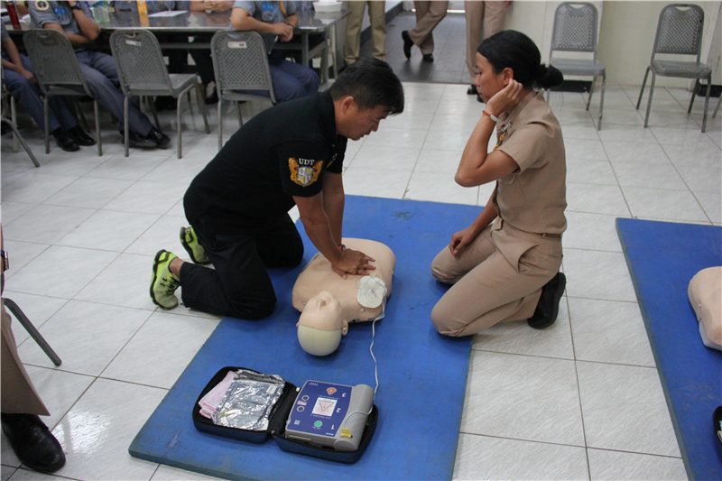通指部軍士官團教育實施CPR暨AED教學演練