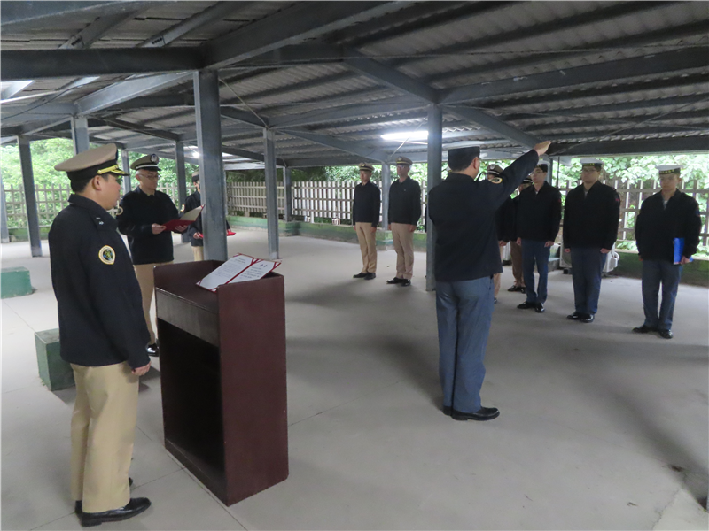 The commander of Suao Communication Brigade, CDR. Lin, presided over the Promotion Announcement Ceremony.