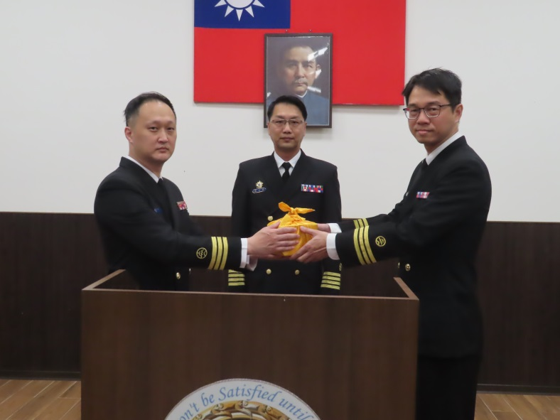 The commanding officer of Naval Communication Systems Command, CPT. Chen, presided over the promotion ceremony for personnel in March, 2026.