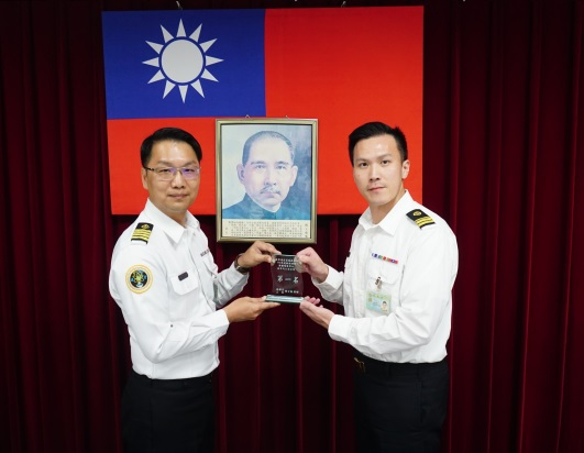 The csdomssmandinfsg officer of Naval Communication Systems Command, CPT. Chen, presided over the first quarter department affairs meeting and outstanding unit awards ceremony, Year 2026.